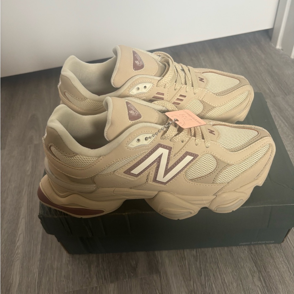 New Balance 9060 Bone Sparrow Women's 8.5 Men’s 7 Beige NEW IN BOX - Picture 10 of 14